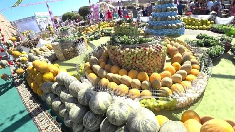 Изрображение 'В Хиве пройдет фестиваль дынь'
