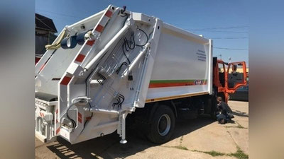 'Buxoroda talaba qiz “musorovoz” g`ildiraklari ostida vafot etdi'ning rasmi