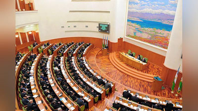 'Ertaga Senatning ikkinchi yalpi majlisini to`g`ridan-to`g`ri efirda kuzatishingiz mumkin'ning rasmi