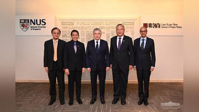 'Shavkat Mirziyoev Li Kuan Yu nomidagi Davlat siyosati maktabiga tashrif buyurdi'ning rasmi