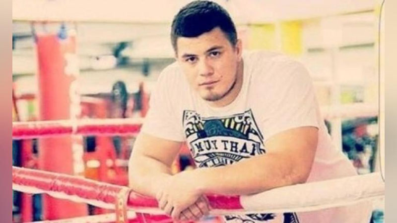'"Путин ва Назарбоевни лол қолдирган “хай-кик” зарбаси". Мурод Хонтўраев ҳаёт йўлига назар ёхуд унга "Осиё айиғи" номи нега берилган?'ning rasmi