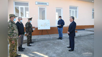 Изрображение 'Президент посетил махалли в Акалтынском и Марзаабадском районах (фото)'