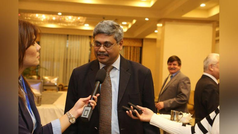 '​Vinod KUMAR: “Harakatlar strategiyasi loyihasi O`zbekistonning kelgusi rivojida poydevor bo`ladi”'ning rasmi
