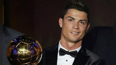 'Krishtianu Ronaldu 2018 yilning eng yaxshi futbolchisi'ning rasmi