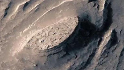 '​Ijtimoiy tarmoqlarda Marsning yuzasi aks etgan video paydo bo`ldi'ning rasmi