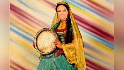 'Jahon yulduzlari sharqona liboslarda (Foto) 'ning rasmi