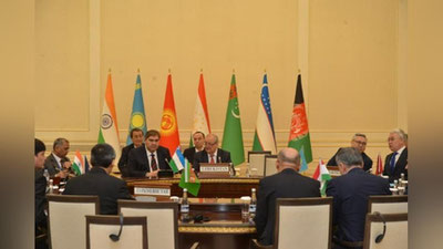 'Uchrashuvlar yakunlari bo`yicha tashqi ishlar vazirlarining Qo`shma bayonoti qabul qilindi'ning rasmi