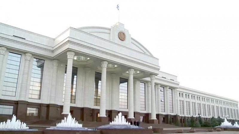 '13 dekabr kuni Oliy Majlis Senatining o`n ettinchi yalpi majlisi ochiladi'ning rasmi