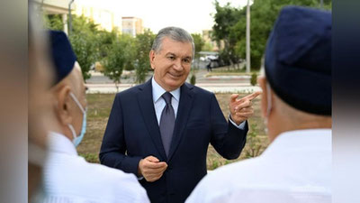 'Shavkat Mirziyoev Sergelidagi mahalla hayoti bilan tanishdi'ning rasmi