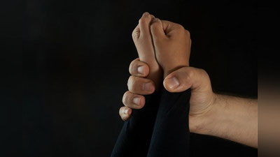 'Voyaga etmaganlarga nisbatan  zo`ravonlik uchun jazo chorasi kuchaytiriladi'ning rasmi