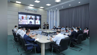 'Senatning yangi tashkil etilgan Axborot siyosati va davlat organlarida ochiqlikni ta`minlash masalalari qo`mitasining birinchi majlisi o`tkazildi'ning rasmi