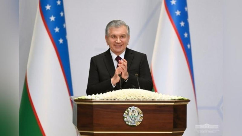 'Shavkat Mirziyoev Jadidlar merosini o`rganishga bag`ishlangan xalqaro konferensiya ishtirokchilarini tabrikladi'ning rasmi