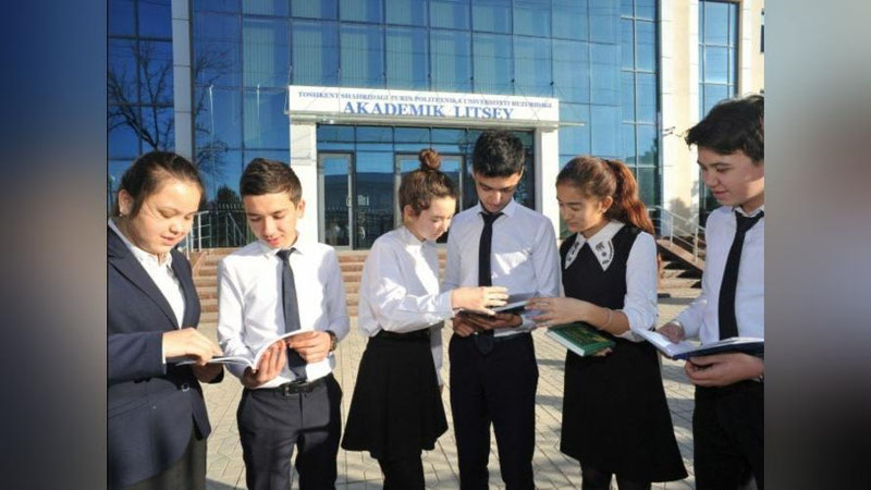 'Akademik liseylarga o`quvchilarni qabul qilishda yozma imtihon bekor qilinadi'ning rasmi