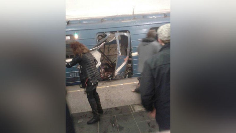 Изрображение 'ПОСЛЕ ВЗРЫВОВ ЗАКРЫТЫ ВСЕ СТАНЦИИ ПИТЕРСКОГО МЕТРО'
