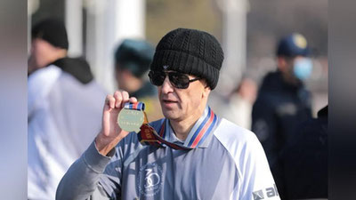 '"Men g`olib"             Havaskorlar o`rtasida ommaviy yugurish musobaqasi o`tkazildi'ning rasmi