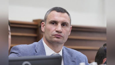 'Vitaliy Klichko davlatga xiyonat qilishda ayblandi'ning rasmi