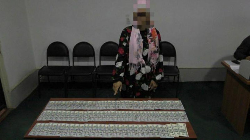 'Sirdaryolik ayol chaqalog`ini 10 ming 200 AQSh dollariga sotayotganida qo`lga olindi'ning rasmi