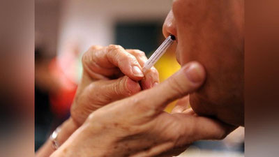 'Ingliz olimlari koronavirusni zararsizlantiruvchi burun spreylarini yaratishdi'ning rasmi