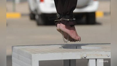 'Eronda Isroil bilan hamkorlikda ayblangan to`rt kishi qatl etildi'ning rasmi