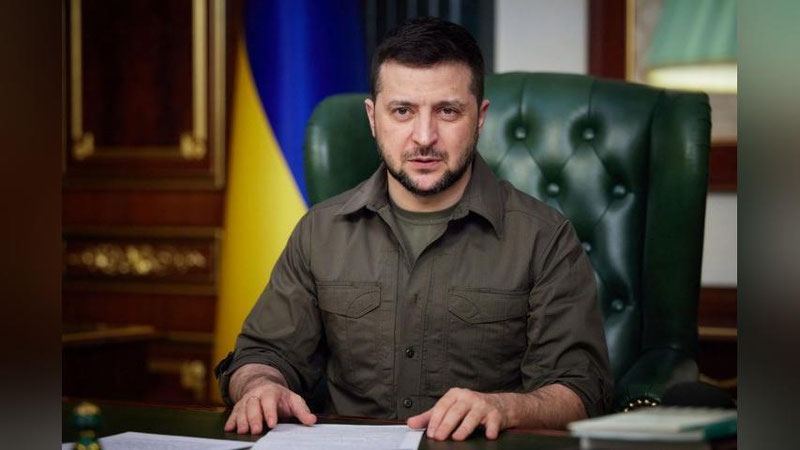 'Zelenskiy bayram kechasi rossiyaliklarga murojaat qildi'ning rasmi