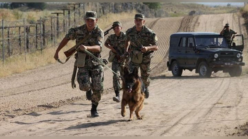 'DXX Chegara qo`shinlariga shaxsni ma`muriy yo`l bilan ushlab turish vakolati berilmoqda'ning rasmi