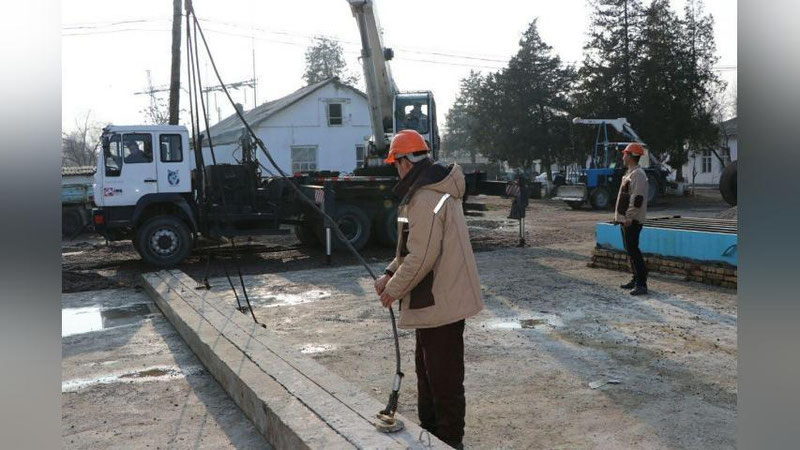 'Oqqo`rg`onda temir-beton tayanchlar ishlab chiqarish sexi qurildi'ning rasmi