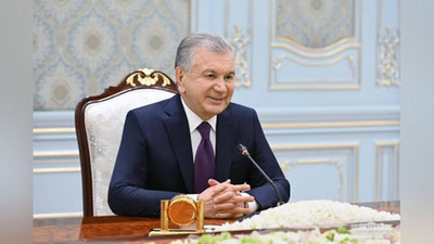 Изрображение 'Президент Узбекистана принял глав миссий наблюдателей от СНГ и ШОС'