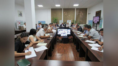 'Terimchilar bilan mavsumiy mehnat shartnomasi tuziladi'ning rasmi