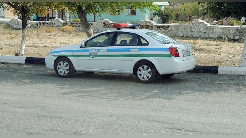 'Тошкент шаҳрида икки безори милиция ходимини калтаклади 'ning rasmi