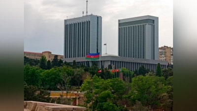 Изрображение 'ЖИТЕЛИ АЗЕРБАЙДЖАНА ВЫСКАЗАЛИСЬ ЗА ПРОДЛЕНИЕ СРОКА ПОЛНОМОЧИЙ ПРЕЗИДЕНТА'