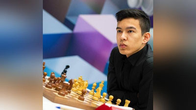 'Nodirbek Abdusattorov xalqaro turnirning yarim finaliga yo`l oldi'ning rasmi