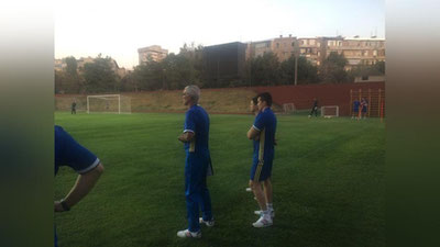 'Ektor Kuper boshchiligidagi O`zbekiston milliy terma jamoasi birinchi mashg`ulotni o`tkazdi'ning rasmi