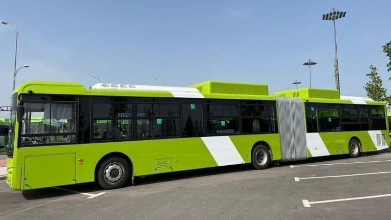 'Тошкентга Хитойдан 1000 та янги автобус олиб келинди'ning rasmi