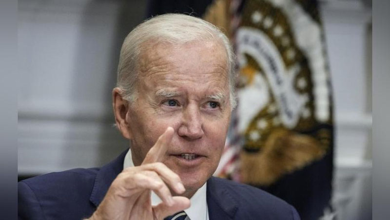 'Bayden Si Szinpinni “diktator” deb atadi'ning rasmi