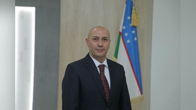 'O`zbekiston Respublikasi Oliy sudi raisining axborot siyosati bo`yicha maslahatchisi — matbuot kotibi tayinlandi'ning rasmi