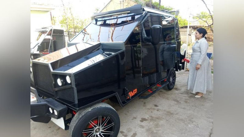 'Чустлик ўқитувчи йўл танламас автомобиль яратди'ning rasmi