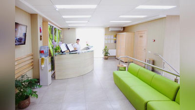 Изрображение 'КОМУ ПРЕДОСТАВЯТ ПРАВО БЕСПЛАТНО ПОЛЬЗОВАТЬСЯ УСЛУГАМИ ЧАСТНЫХ КЛИНИК?'