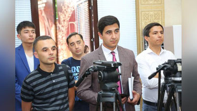 '72- Kann xalqaro kinofestivali oldidan Toshkentda matbuot anjumani tashkil etildi (fotoreportaj)'ning rasmi