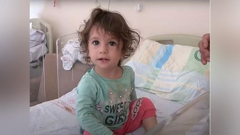 'Turkiyada ikki yashar qizcha ilonni tishlab oldi'ning rasmi