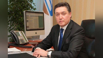 '​Shavkat Mirziyoev Qozog`iston bosh vazirining o`rinbosarini mukofotladi'ning rasmi