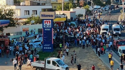 'Turkiyada sodir bo`lgan dahshatli avtohalokatda 16 kishi halok bo`ldi(video)'ning rasmi