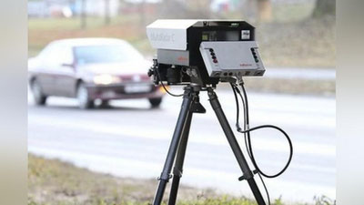 'Surxondaryoda radarga "xujum" qilgan haydovchi ariqqa quladi'ning rasmi