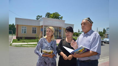 'Mahallalarda "Huquqiy axborot kuni" tashkil etiladi 'ning rasmi