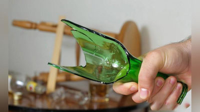 'Ангренда уста шеригини шиша синиғи билан оғир жароҳатлади'ning rasmi