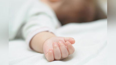 'Она фарзандини 3 минг долларга сотган вақтида қўлга олинди'ning rasmi