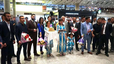 'O`zbekiston delegasiyasi Sankt-Peterburgda qator turistik va madaniy-ma`rifiy tadbirlar o`tkazdi'ning rasmi