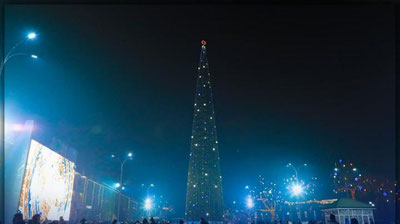 'O`zbekiston shaharlaridan birida O`rta Osiyodagi eng baland bo`lgan 52 metrlik archa o`rnatildi (foto)'ning rasmi