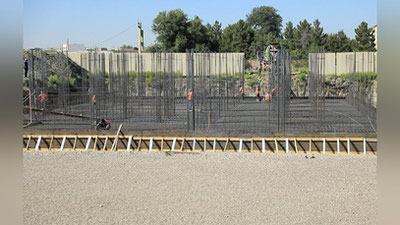 '“Bukhara City”da yana bir savdo-maishiy va turar joy majmuasi qurilishiga tamal toshi qo`yildi'ning rasmi