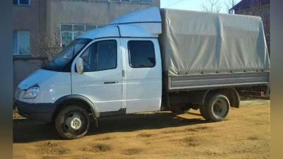 '20 yildan buyon Rossiyada qidiruvda bo`lgan avtomobil Toshkent viloyatidan topildi'ning rasmi