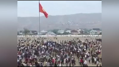 'Қирғизистонда Садир Жапаров иштирок этаётган кўпкари мусобақасида оммавий тартибсизлик юзага келди ( видео)'ning rasmi